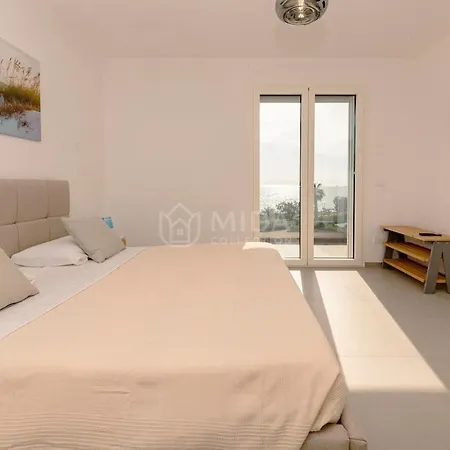 Luxury Sunsets Apartman