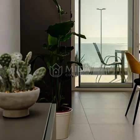Luxury Sunsets Apartment *