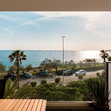 Luxury Sunsets *